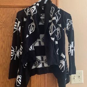 B&W printed cardigan sweater
